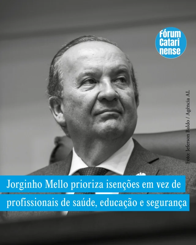 💸 RELAÇÃO ENTRE ARRECADAÇÃO E INVESTIMENTO EM PESSOAL É A MENOR DESDE 2009

De acordo com o economista Maurício Mulinari, em 2025, o governo @jorginhomello (PL) investiu 38,8% do orçamento no pagamento de professores(as), médicos(as), enfermeiros(as), policiais e demais profissionais que entregam os serviços públicos do Estado para a população. Este é o menor patamar desde 2009, quando o governo Luiz Henrique da Silveira destinou 31,7% da Receita Corrente Líquida (RCL) do Estado para pagamento de pessoal.

Em 2023, o investimento em pessoal era de 42,6% da receita, mas o percentual caiu para 39,7% em 2024, e depois para 38,8%, em 2025, mostrando que a rubrica não tem acompanhado a arrecadação. Já o valor total de impostos que deixaram de ser cobrados, principalmente, do agronegócio, da indústria e do setor portuário, corresponderam a 52,78% da RCL em 2023 e 56,27% em 2024. O montante de renúncias de 2025 só estará disponível entre maio e junho deste ano, quando o @tce_sc divulga relatório técnico sobre as contas estaduais.

Porém, a expectativa é de que as isenções fiscais cresçam ainda mais em 2025 e 2026, conforme projeção das Leis Orçamentarias Anuais (LOA) dos dois anos aprovadas na @assembleiasc. Isso mostra uma tendência do @governosc de priorizar a política de isenções fiscais ao investimento em profissionais que trabalham em delegacias, hospitais e escolas públicas. 

Na avaliação de dirigentes do Fórum Catarinense de Defesa do Serviço Público que representam cerca de 270 mil trabalhadores e trabalhadoras das três esferas em Santa Catarina, “os números mostram que Jorginho prioriza o não pagamento de impostos por parte dos mega empresários do agro, da indústria e dos portos, enquanto o investimento no pagamento e contratação de profissionais de saúde, educação, segurança e outras áreas do serviço públicos é reduzido em relação à receita”.

#FórumCatarinense #ServiçoPúblico #IsençõesFiscais #GovernoSC #JorginhoMello